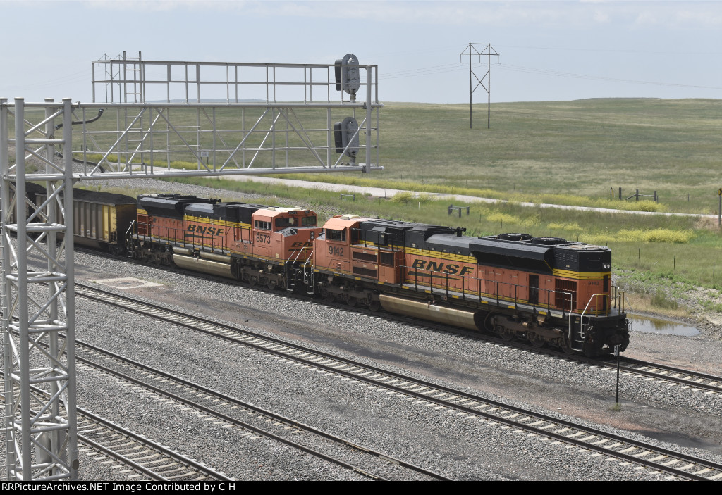 BNSF 8573/9142